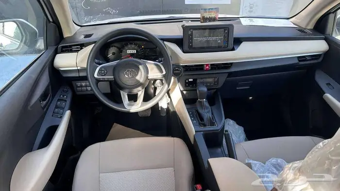 تويوتا يارس y استاندر و Y2026 لدى الخضر للسيارات 6