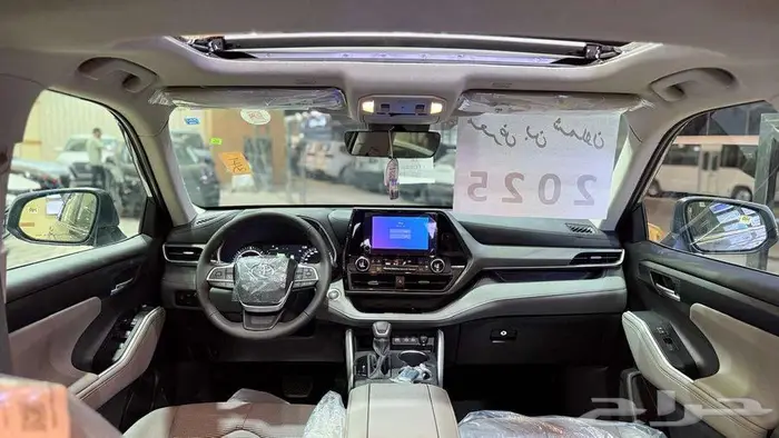 تويوتا هايلاندر GLE هايبرد 2025 10