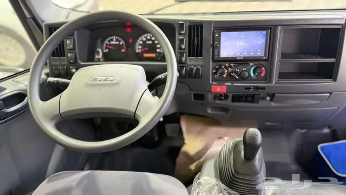 ايسوزو دينا 5 طن NPR شاص قصير 2025 9