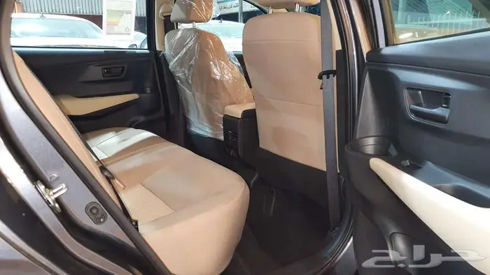 تويوتا يارس واي موديل 2026 كاش واقساط 5