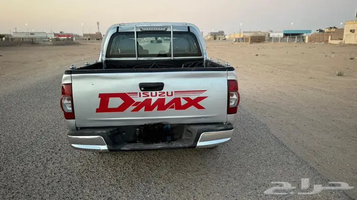 ايسوزو ديماكس 2012 3