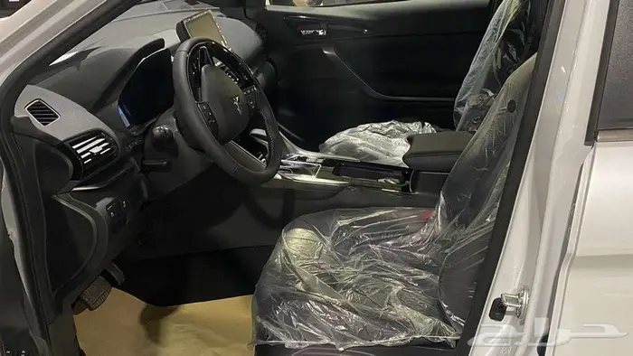 ميتسوبيشي اكليبس كروس فل موديل 2025 7