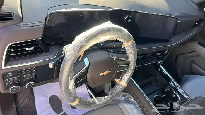 شيفروليه تاهو LS 2025 دبل لدى شركة عبدالمجيد الخضر 9