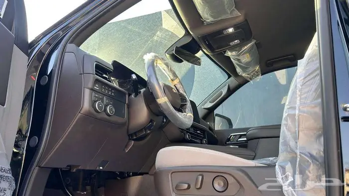 شيفروليه تاهو LS 2025 دبل لدى شركة عبدالمجيد الخضر 12