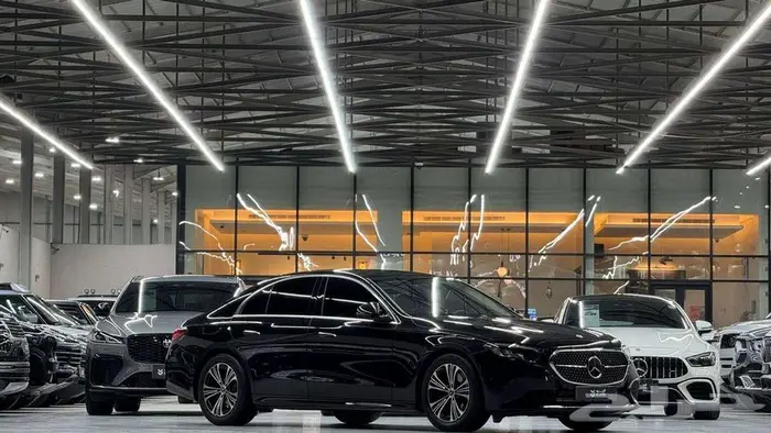 2025مرسيدس إي 200 MERCEDES E 1