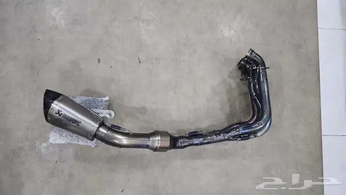 قزوز دباب BMW S1000RR HP4 تيتانيوم 2