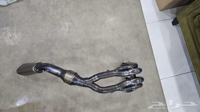 قزوز دباب BMW S1000RR HP4 تيتانيوم 1