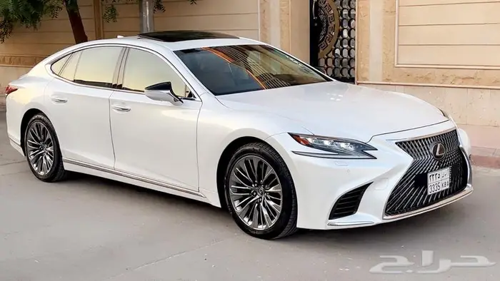 لكزس LS500 فل كامل 2020 نظيفة جدا 20