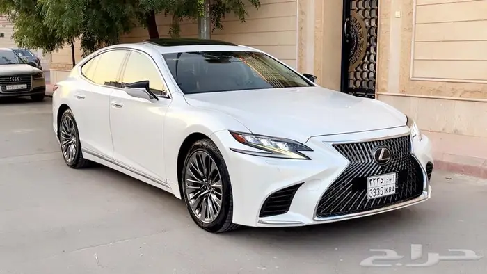 لكزس LS500 فل كامل 2020 نظيفة جدا 1