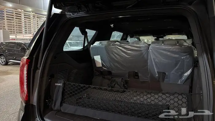 جي ام سي يوكن XL طويل 2024 اسود سعودي 8