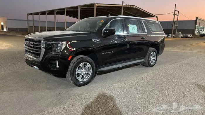 جي ام سي يوكن XL طويل 2024 اسود سعودي 2