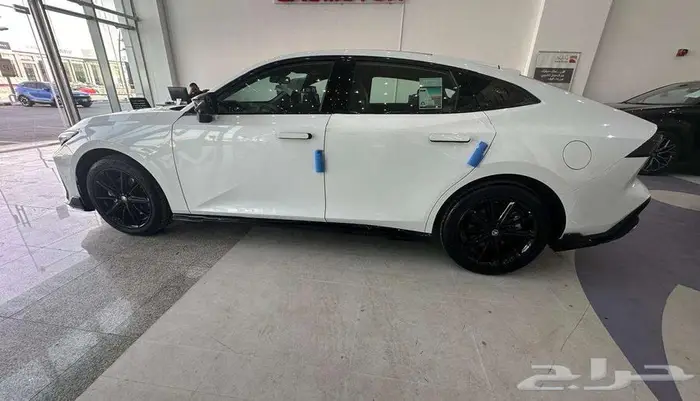 شانجان يوني في سبورت UNI V SPORT 2026 عروض مميزة للكاش 11