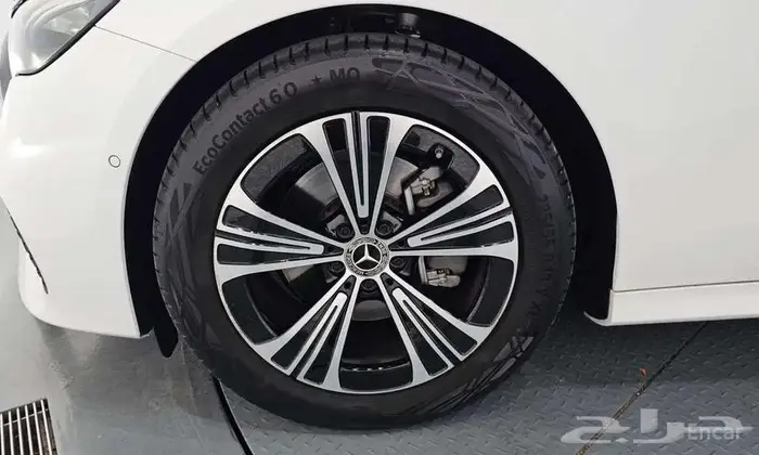 مرسيدس E200 2025 - وارد كوريا 5