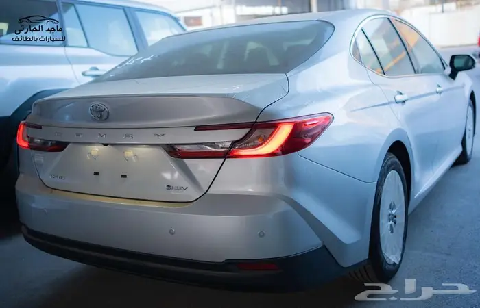 تويوتا كامري E-PLUS هايبرد 2025 ب 114.500 شامل الضريبة 3