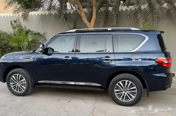 نيسان بلاتينيوم 6 V 4