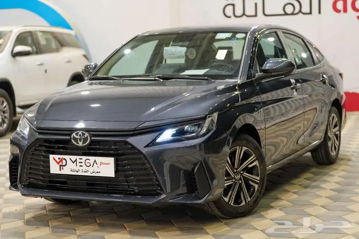 تويوتا يارس Y  نص فل 2026   الأناقة والاقتصاد في سيارة 4