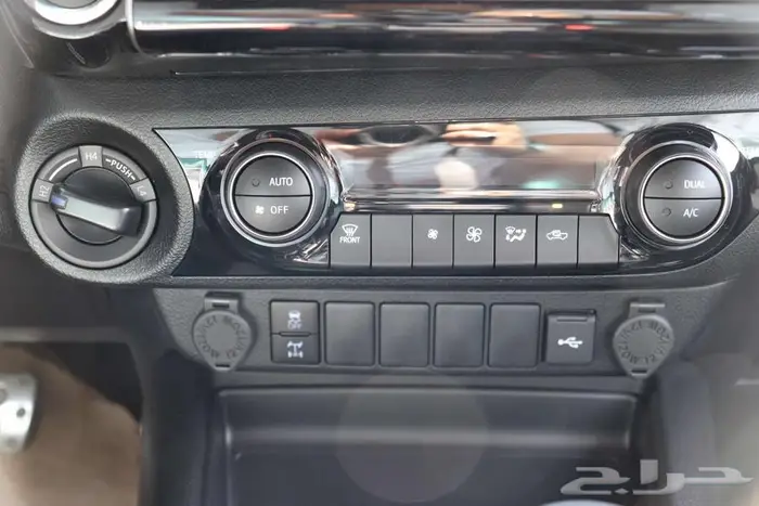 تويوتا هايلكس الرياضيه GR EDITION سعودي 2025 كميه محدوده 12