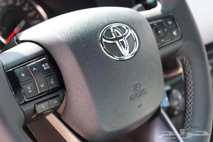 تويوتا هايلكس الرياضيه GR EDITION سعودي 2025 كميه محدوده 33