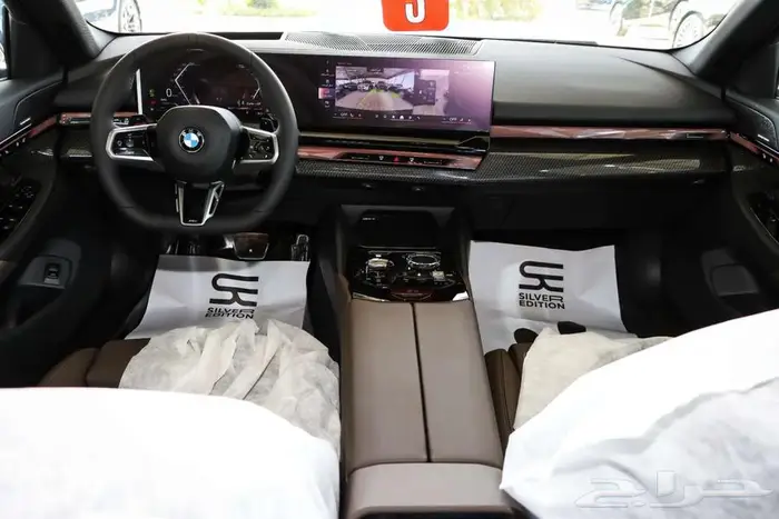 BMW 520 2026 ام كت اسود داخل اسبرسو 7
