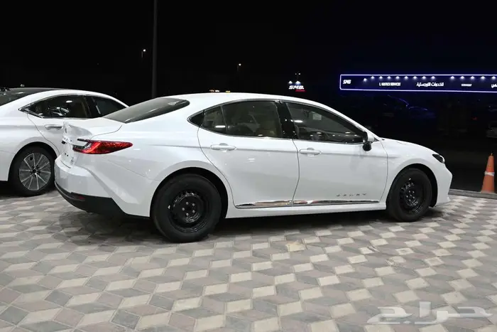 تويوتا كامري 2025 استاندر طيس بالنقد والتقسيط 4