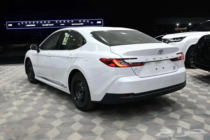 تويوتا كامري 2025 استاندر طيس بالنقد والتقسيط 5