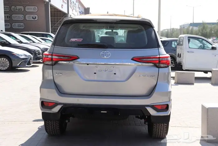تويوتا فورتشنر VX3 فل الرياضية بنزين سعودي 2025 افضل سعر 3