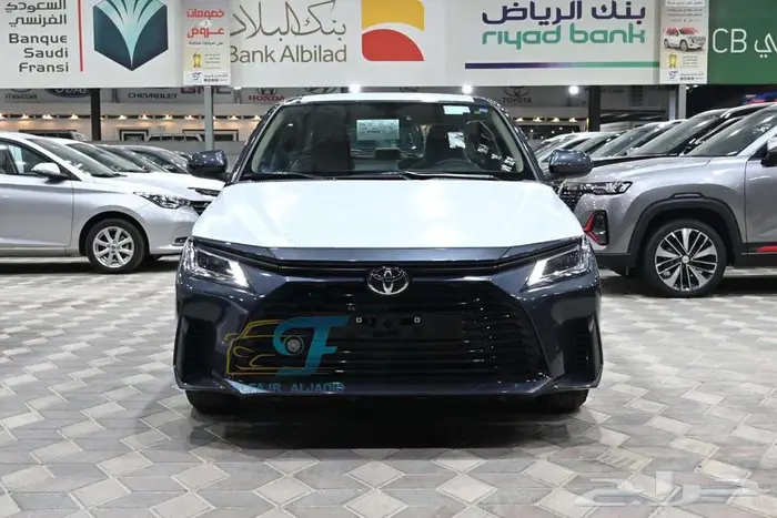 تويوتا يارس 2026 متوفر فئات بالنقد والتقسيط 0