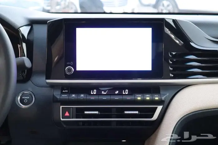 تويوتا كامري 2025 ال اي هايبرد (مبيعات اقساط) 3