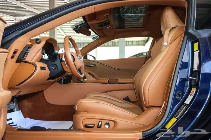 لكزس ال سي 500 موديل 2018 8