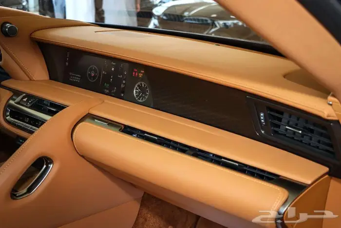 لكزس ال سي 500 موديل 2018 11