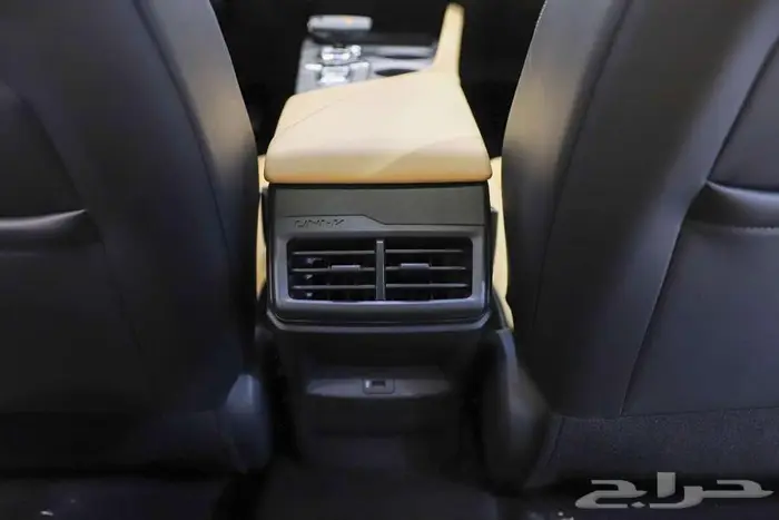 شانجان يوني في سبورت و اليت 2026 UNI V عروض نهاية السنة 12