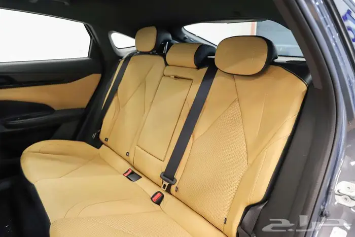 شانجان يوني في سبورت و اليت 2026 UNI V عروض نهاية السنة 13