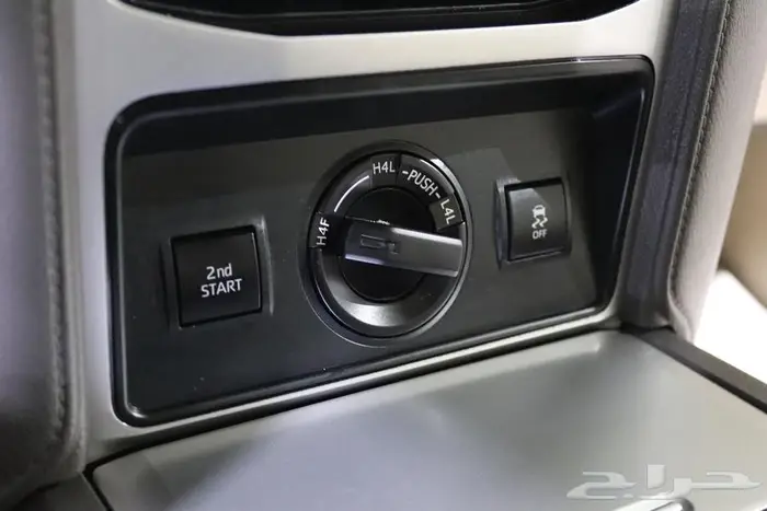 تويوتا برادو 2022 21