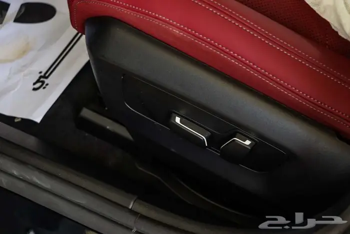 BMW 520 MKIT 2026 اسود داخل عنابي 19