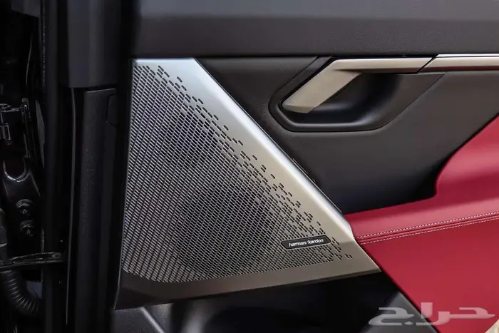 BMW 520 MKIT 2026 اسود داخل عنابي 23