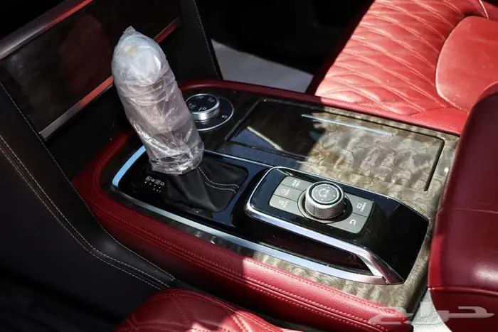 نيسان باترول بلاتنيوم 2023 عداد 96 الف 10