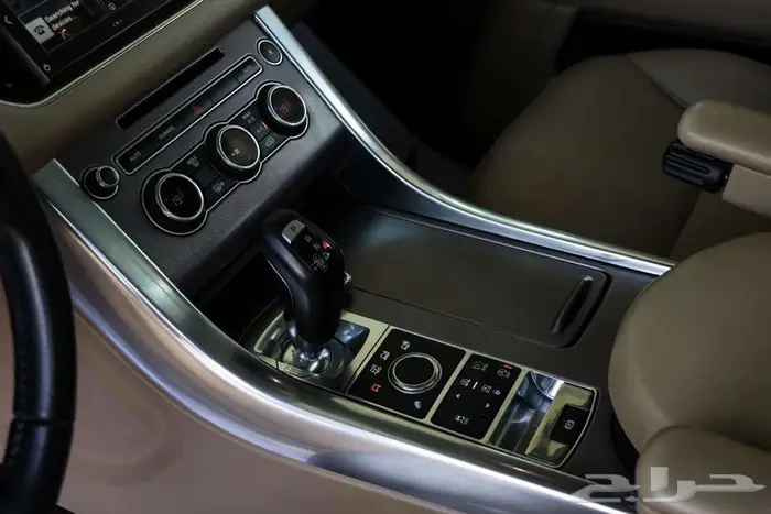 رنج روفر اسبورت HSE سوبر شارج موديل 2016 13