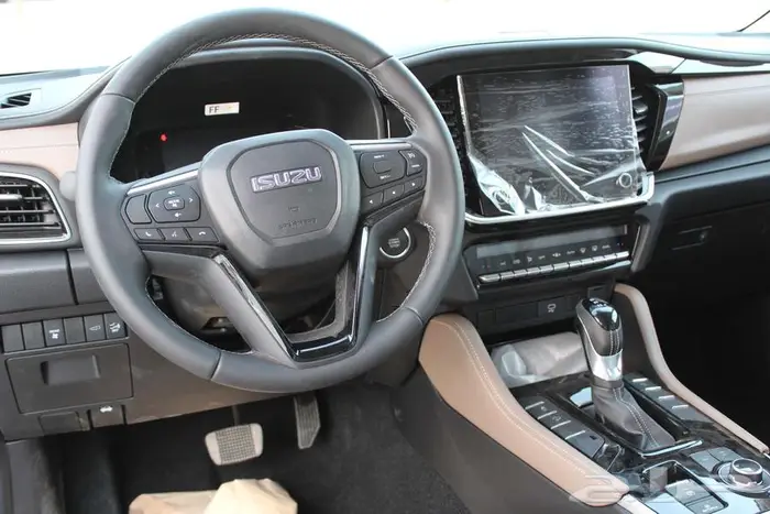 ايسوزو ام يو اكس فل كامل 2025 استلام فوري 4