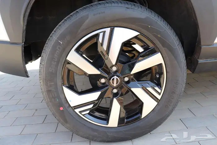 نيسان ماجنيتSV كروس اوفر الجديدة 2025 افضل الاسعار 18