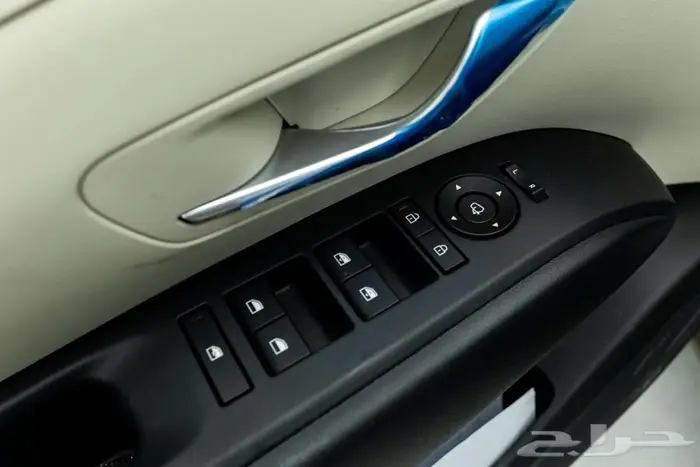 هيونداي توسان 2.0 سمارت 2025 11