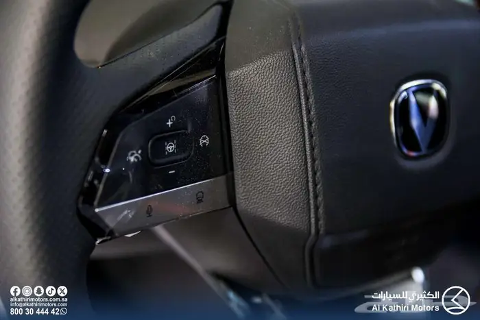 شانجان يوني في 2.0 سبورت اتوماتيك 2025 و 2026 11