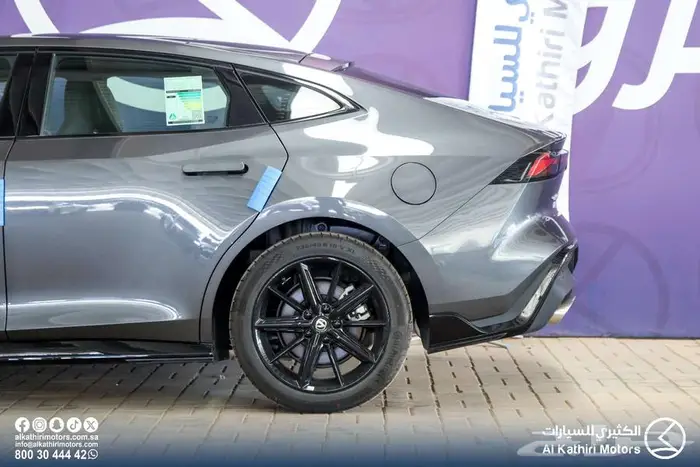 شانجان يوني في 2.0 سبورت اتوماتيك 2025 و 2026 12