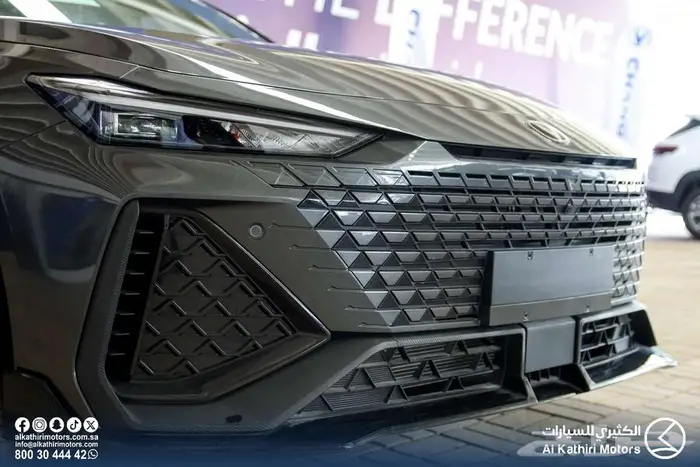 شانجان يوني في 2.0 سبورت اتوماتيك 2025 و 2026 17