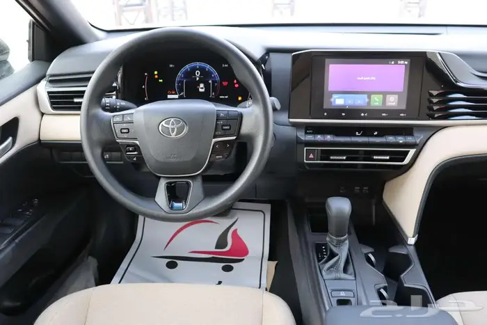 تويوتا كامرى ستاندر E 2025 بنزين 16