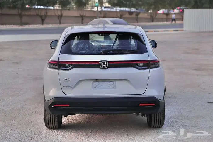 هوندا اتش ار في 2024 5