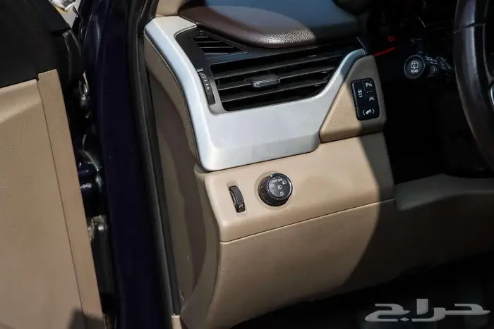 يوكون قصير 2019 SLE بدون دبل 7