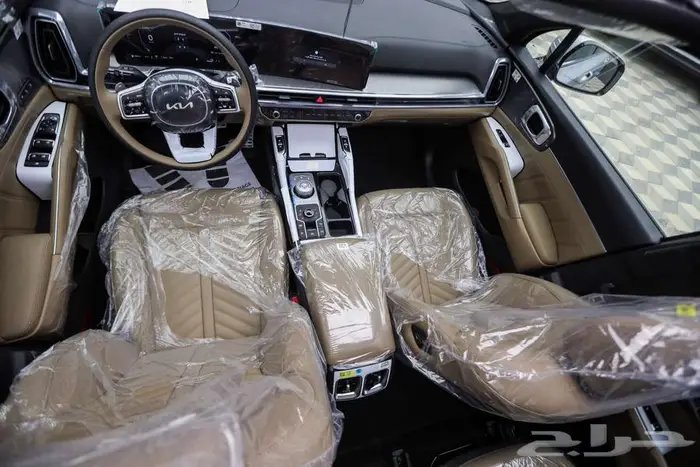 كيا سورينتو هايبرد 2025 15