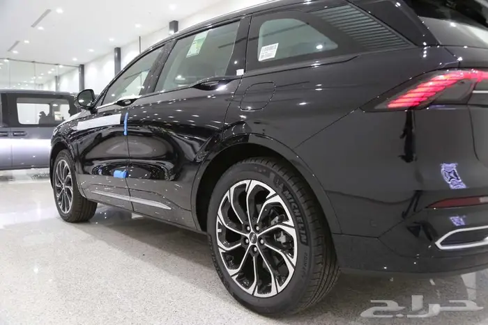 لينكون نوتيلوس Reserve 2024 شاشة48 إنش ب 221950 بالضريبة 6