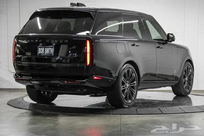 رنج روفر فوج 2024 V8 مواصفات عالية بسعر لقطة 3