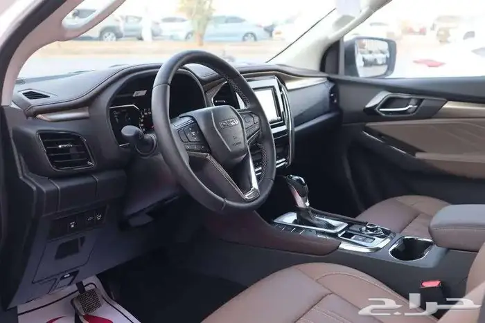 ايسوزو ام يو اكس فل كامل 2024 دبل 10